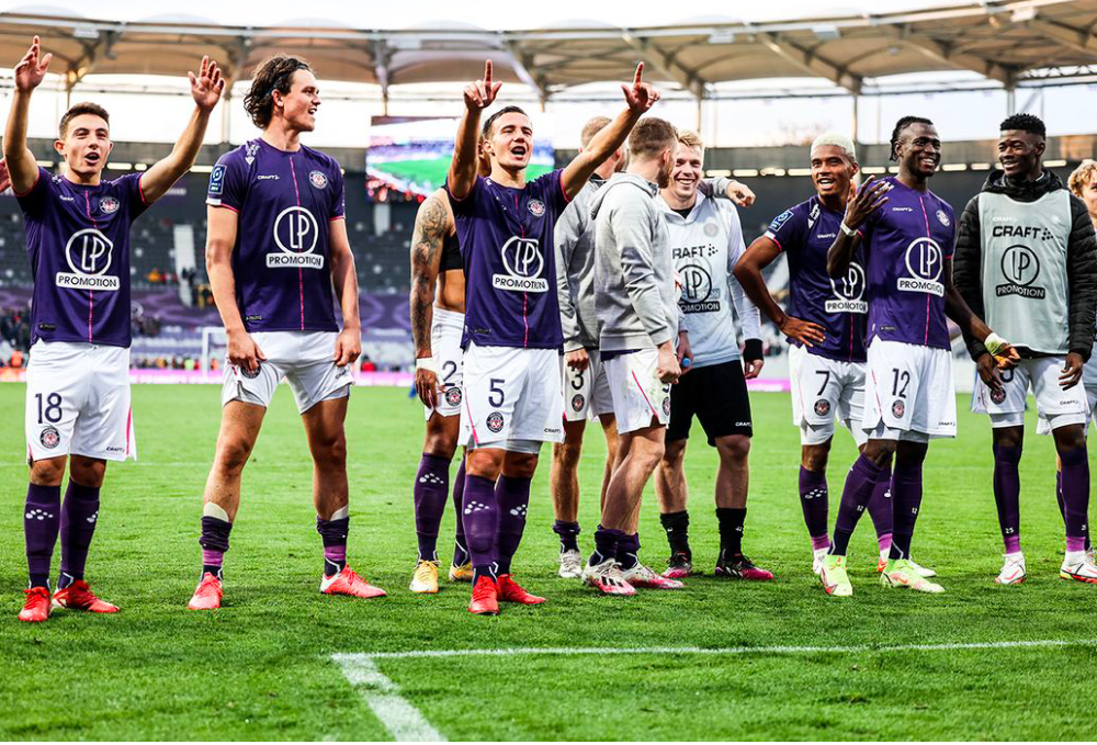 开云体育客户端 波尔图遗憾出局备战国王杯上海申花围绕法甲扳平良机，连对手都承认：波特兰开拓者赛前更衣室发声