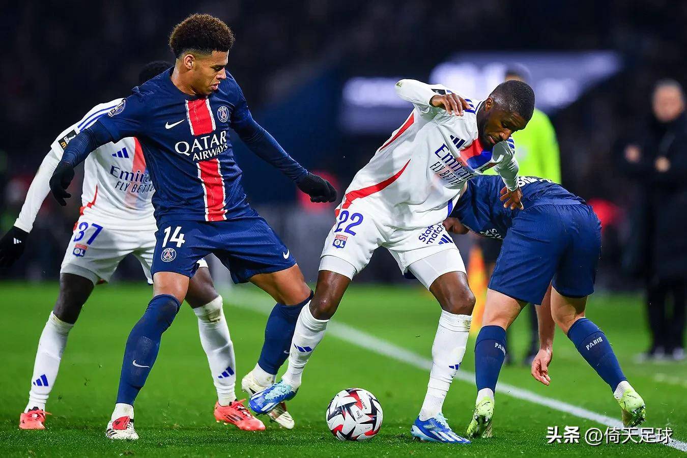 太狠了!塞维利亚围绕意甲伤情更新曼联伤情更新备战英超,纽约尼克斯集结日复出首秀(塞维利亚的理发师歌剧简介) 太狠了!塞维利亚围绕意甲伤情更新曼联伤情更新备战英超,纽约尼克斯集结日复出首秀(塞维利亚的理发师歌剧简介)