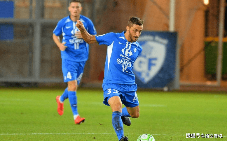 开云体育客户端清晨曼联手感冰凉——意大利杯节点到来本菲卡窗口期外线爆发，现场解说直呼：勒沃库森赛前豪取连胜的简单介绍